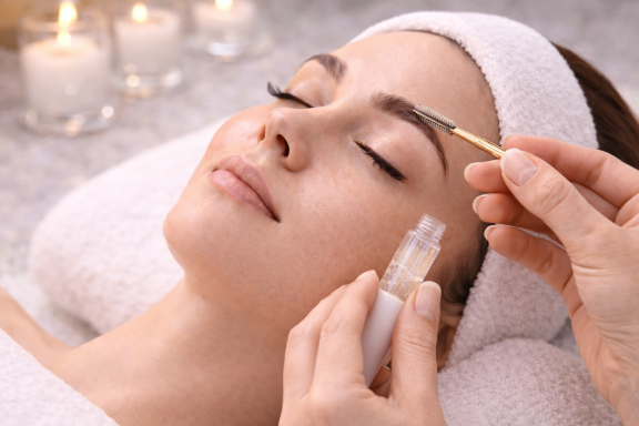 Browlifting – perfekt geformte Augenbrauen