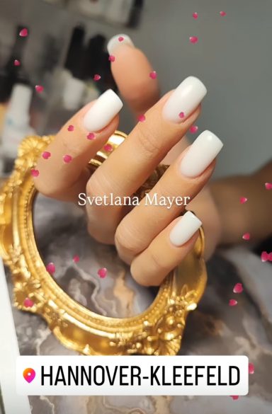 Oat Milk Nails Maniküre mit sanftem Nude-Finish im NK-Studio Hannover-Kleefeld