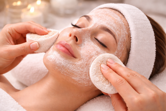 Cleansing & Peeling – Tiefenreinigung der Haut