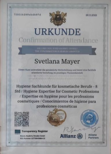 Zertifikat für professionelle Nagel- und Kosmetikbehandlungen im NK-Studio Hannover-Kleefeld